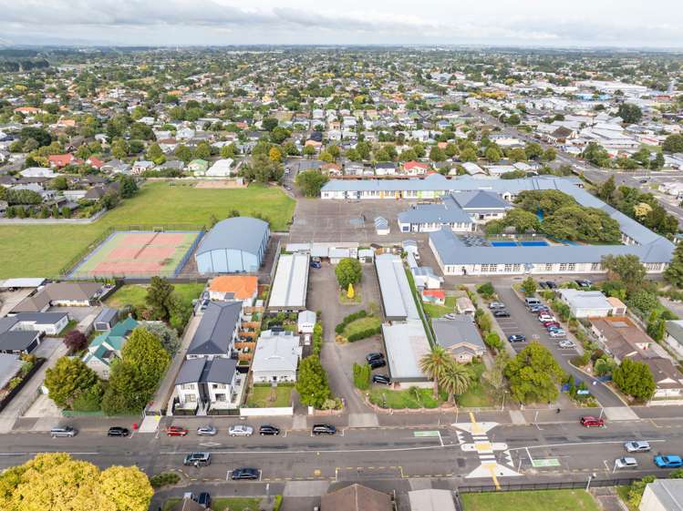 66 Linton Street West End_1