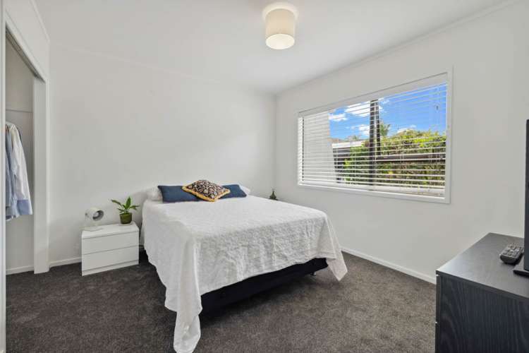 1/47 Hattaway Avenue Bucklands Beach_9