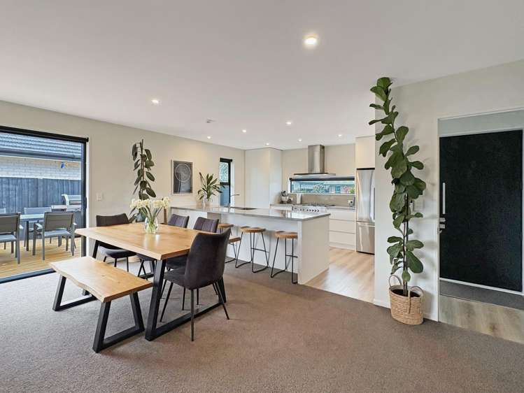 30 Minerva Cr Woodend_3