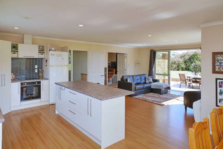 24 Leith Drive Loburn_8