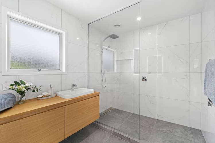 281 Cove Road Waipu_20