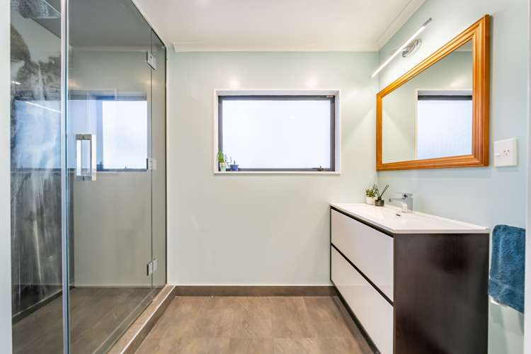 5 Ashburn Road Wainuiomata_14