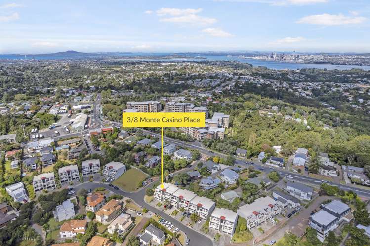 3/8 Monte Cassino Place Birkdale_5