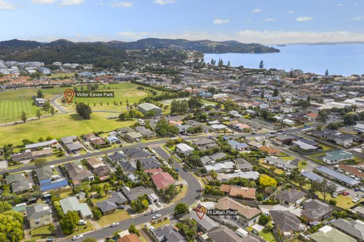 15a Lillian Place Orewa_16