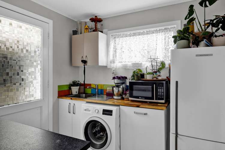 22 Mahoe Street Inglewood_5