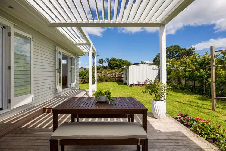 25 Tui Street Point Chevalier_8