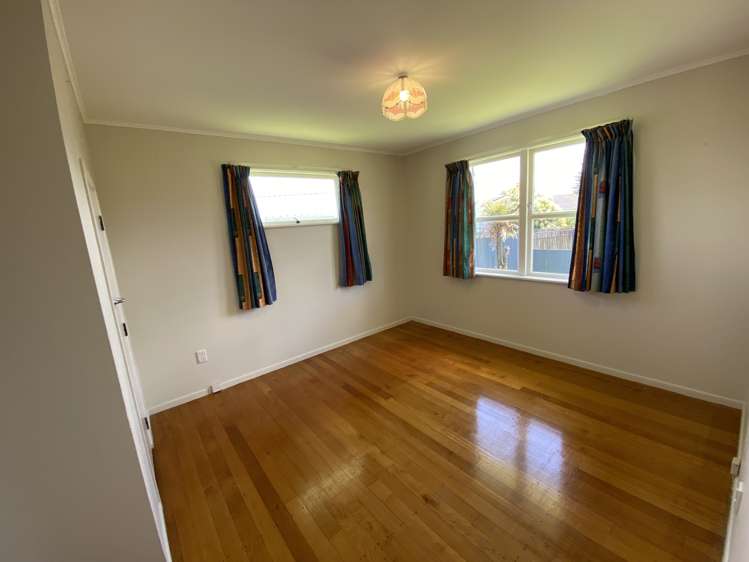 14 Helga Crescent Te Atatu Peninsula_9