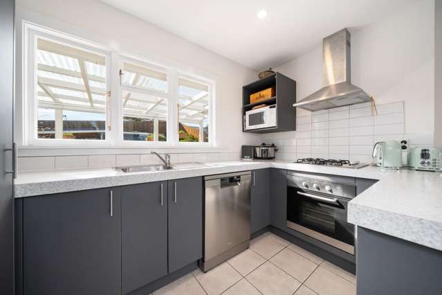 90 Joy Street Shirley_4