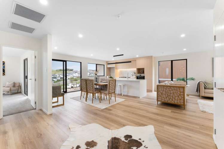 242E West Hoe Heights Orewa_36