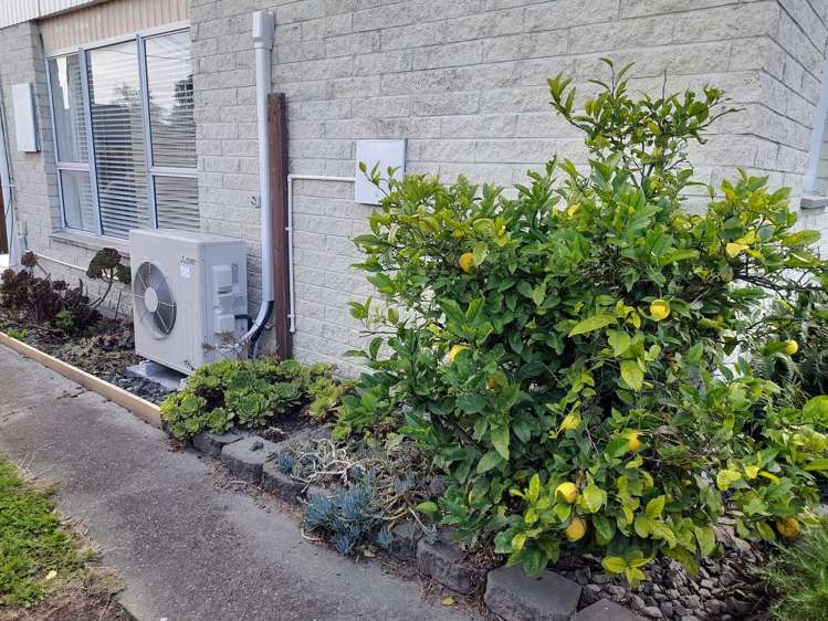 1/36 Matlock Street Woolston_10