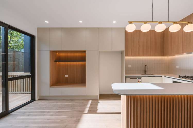 3/16 Tetrarch Place Totara Vale_38