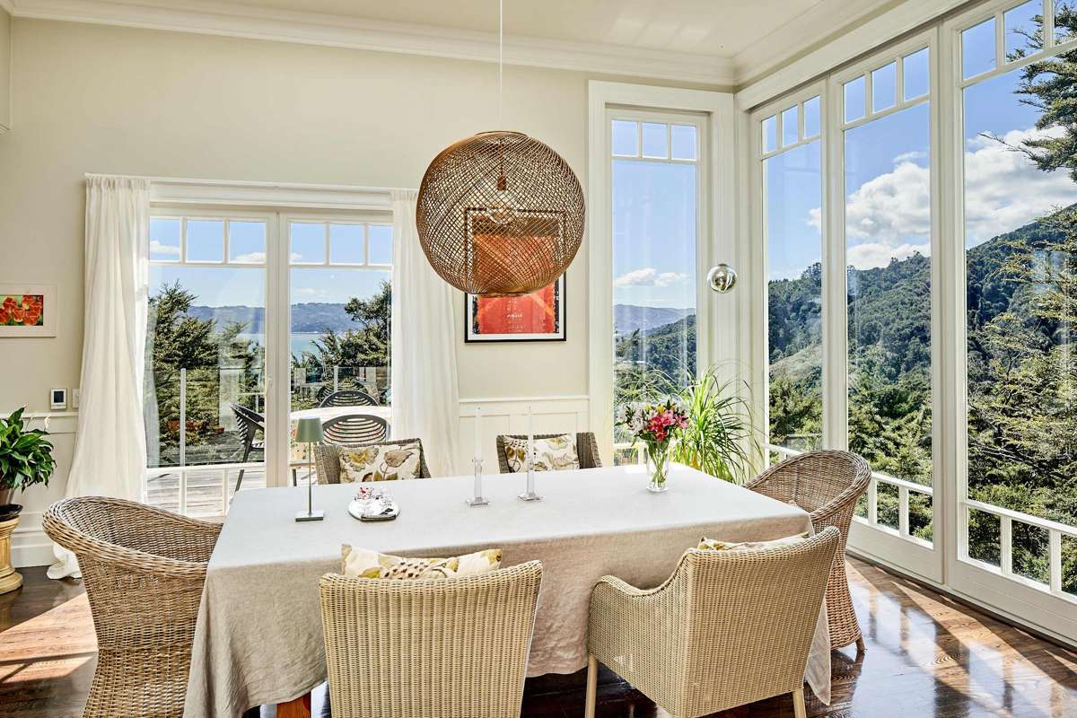 18 Huia Road, Days Bay_4