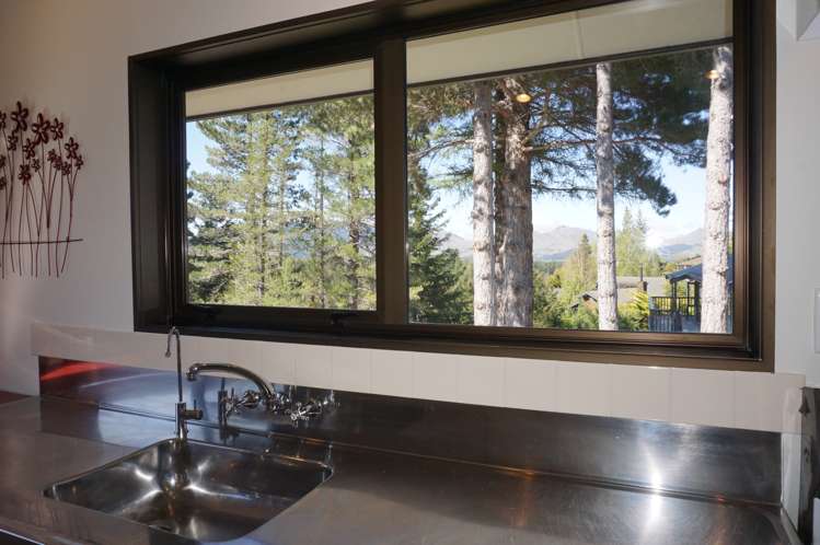 97 Chalet Crescent Hanmer Springs_5