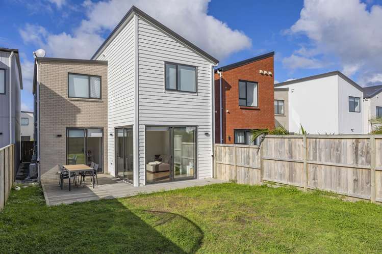 27 Coast Garden Drive Hobsonville_1