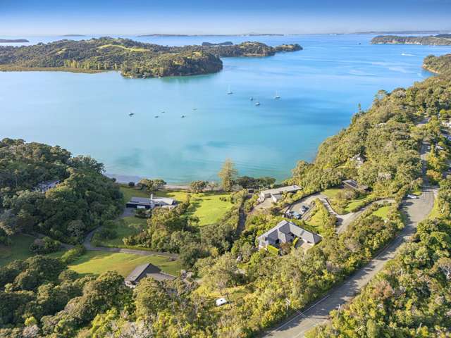 Sweeping coastal views - gated community