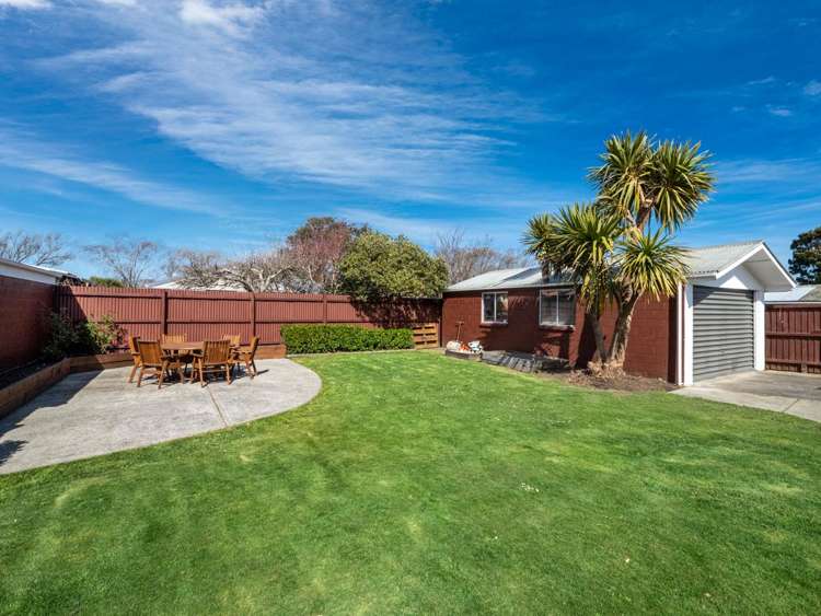 88 Farquhars Road Redwood_13