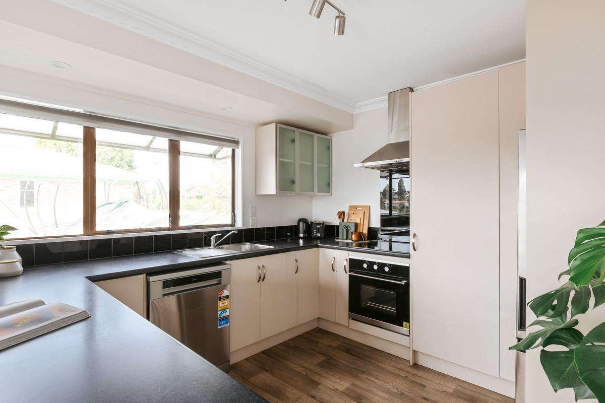 73 Sutherland Road_5