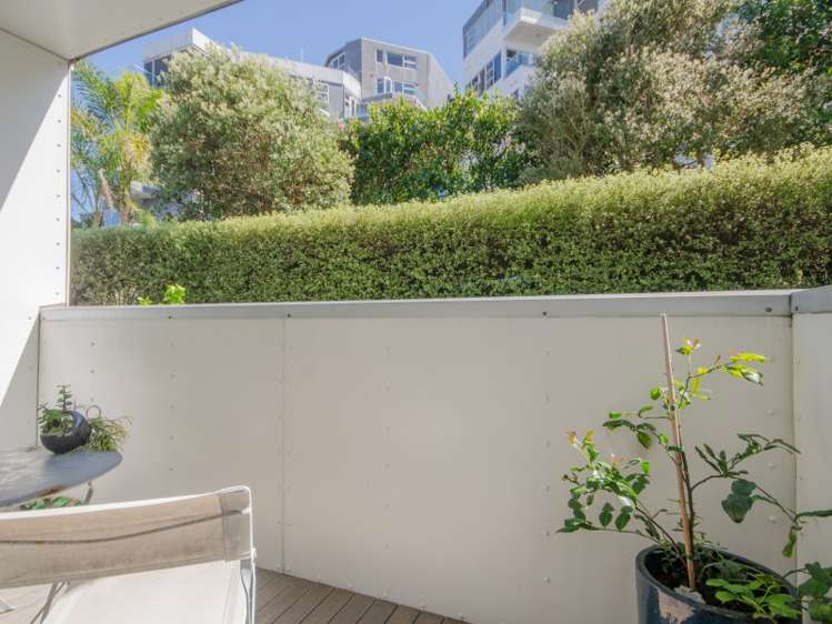 209/22 Fisher-Point Drive Auckland Central_7