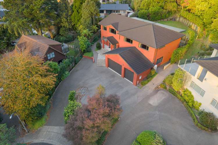 5 Len Brown Place_1