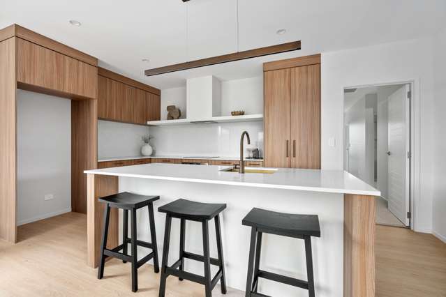 17 Horseshoe Terrace Baverstock_3