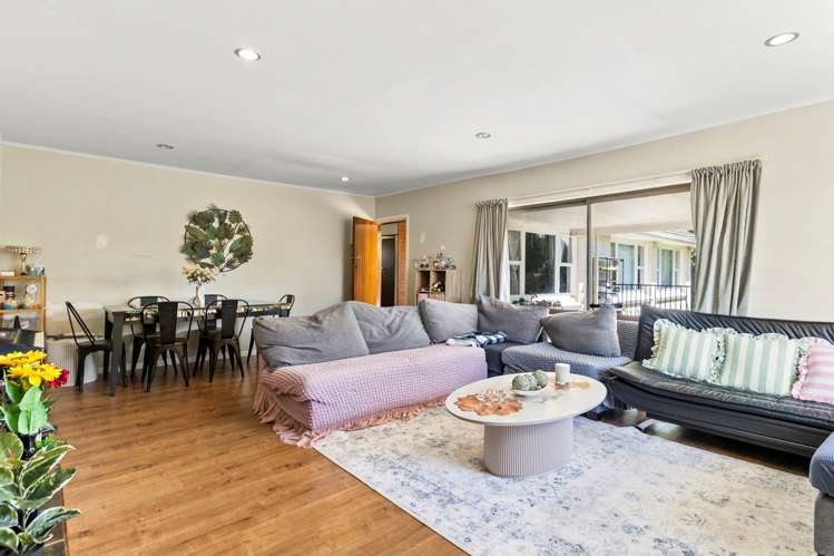 13A Ocean View Road Hillcrest_13