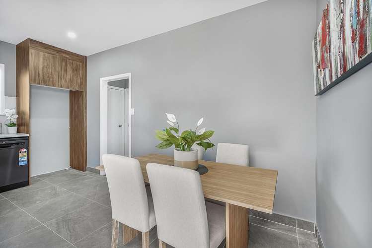 16 Normandy Avenue Melville_11