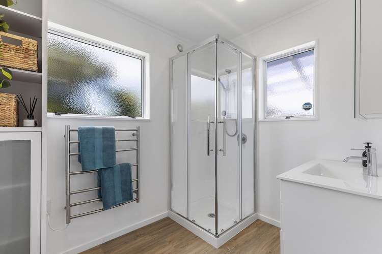 35 James Cook Drive Whitby_11