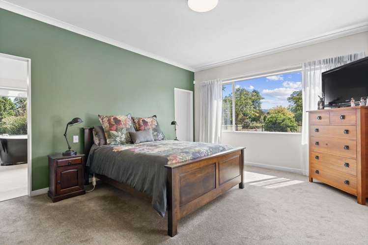 7 Rexwood Estate Carterton_12