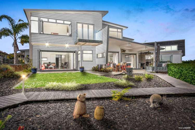 75 Pine Harbour Parade Beachlands_32