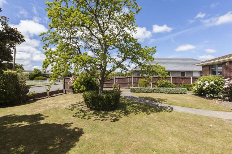 41 Denise Crescent Hornby_14