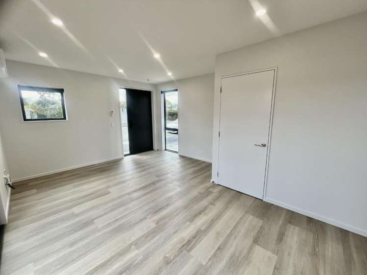 1/10 Surrey Street 1477_5