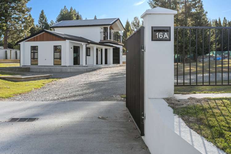 16a North West Arch Twizel_0