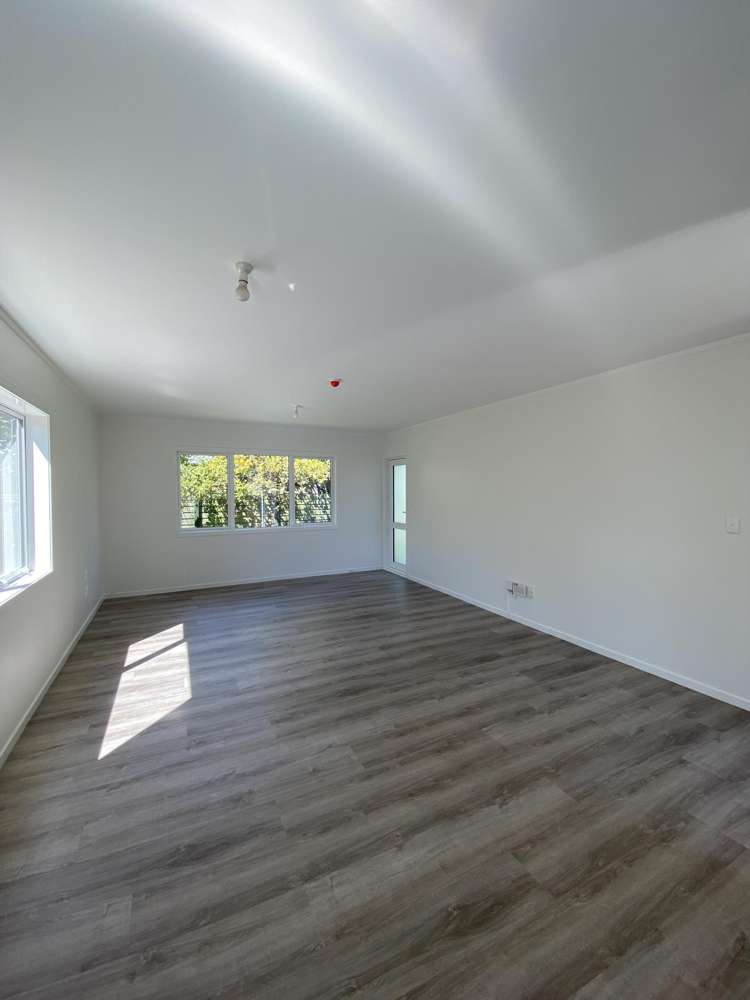 21C Lyn Grove Papamoa_12