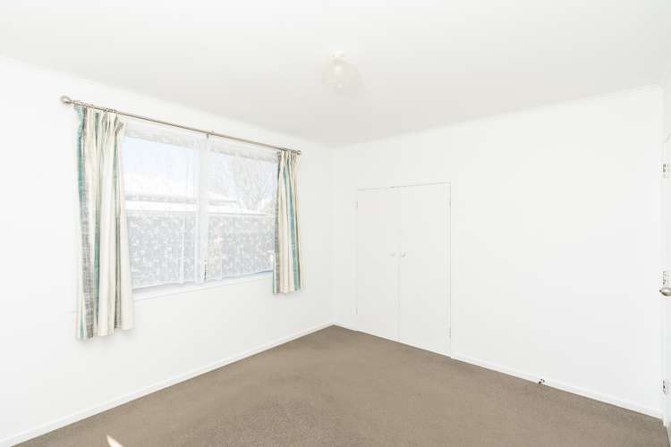 76 Saxbys Road Deanwell_11