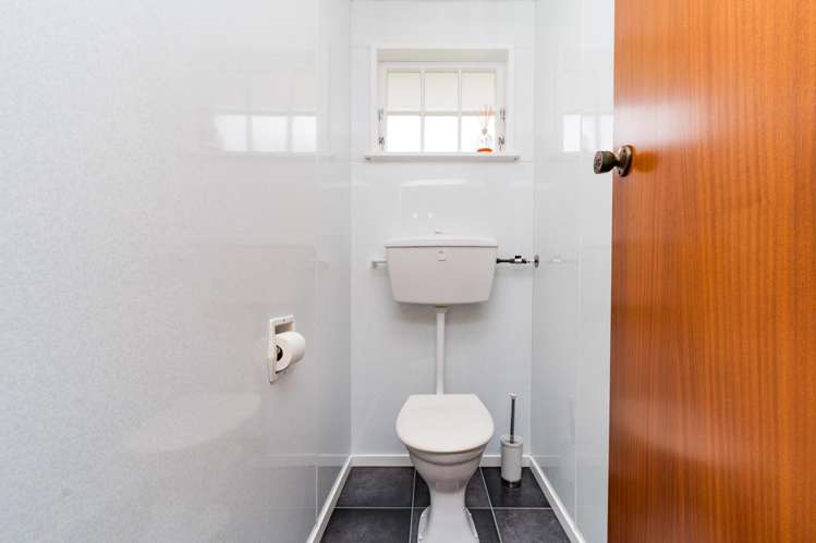 30 Lockhart Avenue Milson_19