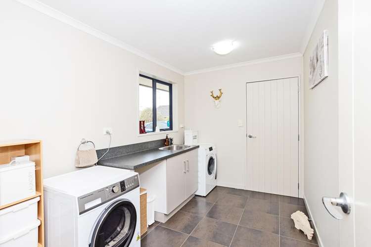 53 Hoffman Court Waikiwi_27