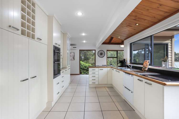 7 Inaka Place Titirangi_12