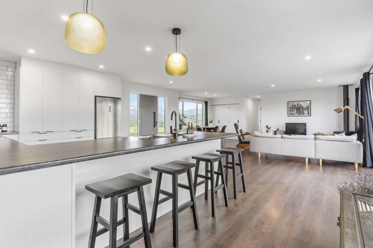 16 Manatu Close Whangamata_4