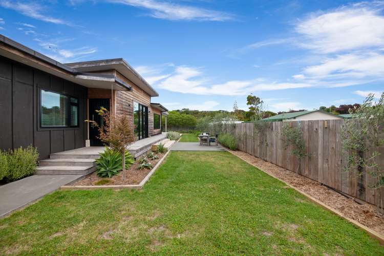 12 Broadsea Avenue Ruby Bay_21