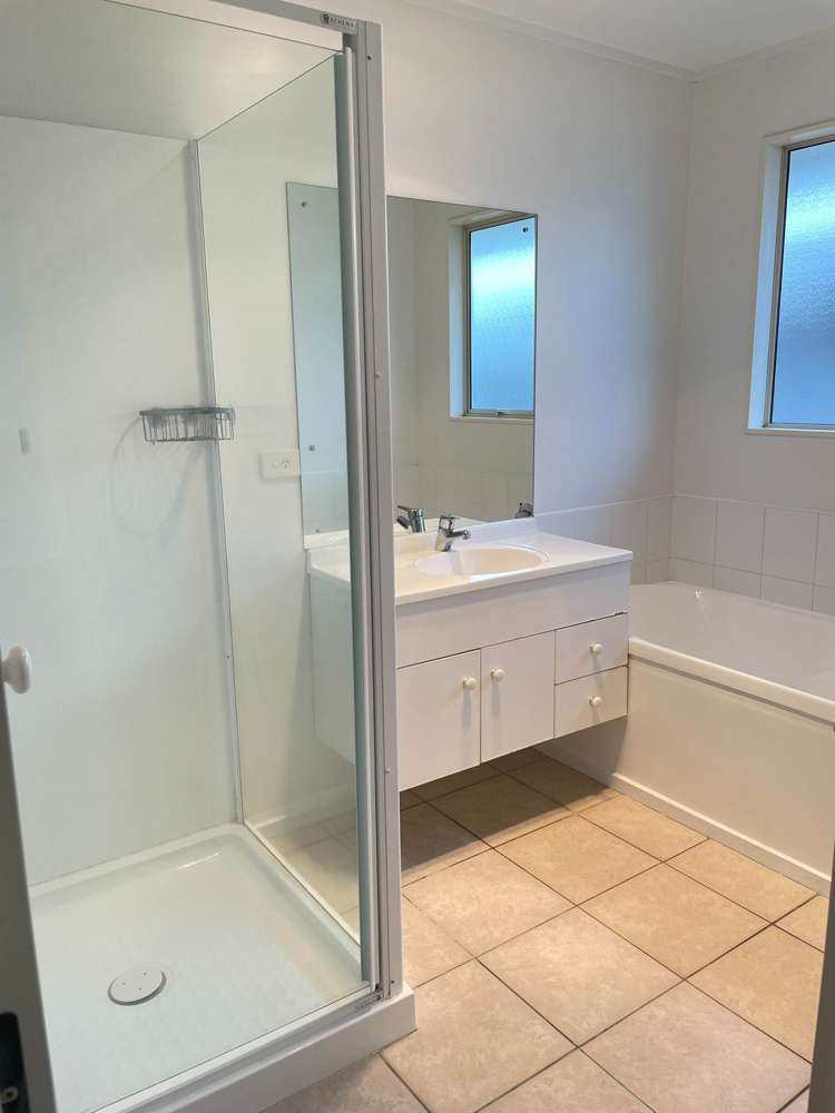 51 Kingdale Road Henderson_5