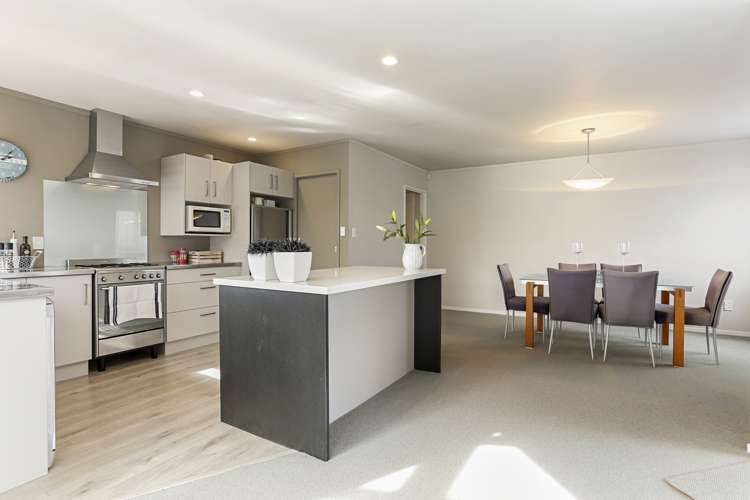 2/47 Alverston Street Waterview_3