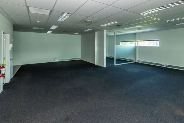 Unit 9/2 Barry Hogan Place Riccarton_2