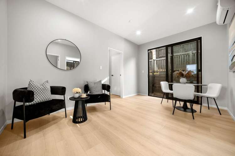 1 Selwyn Crescent Forrest Hill_18