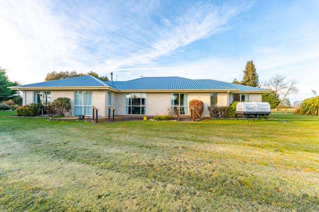 Spacious Four-Bedroom, Two-Bathroom Rural Home in Geraldine