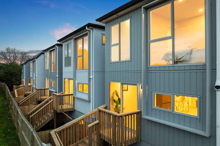 26E Trojan Crescent New Lynn_1