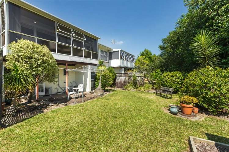 2/1 Ariho Terrace Devonport_15