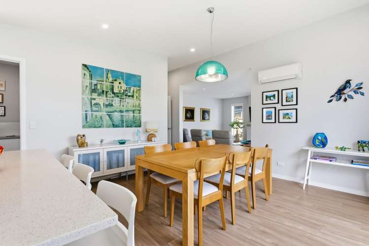 24 Coast Boulevard Papamoa_7