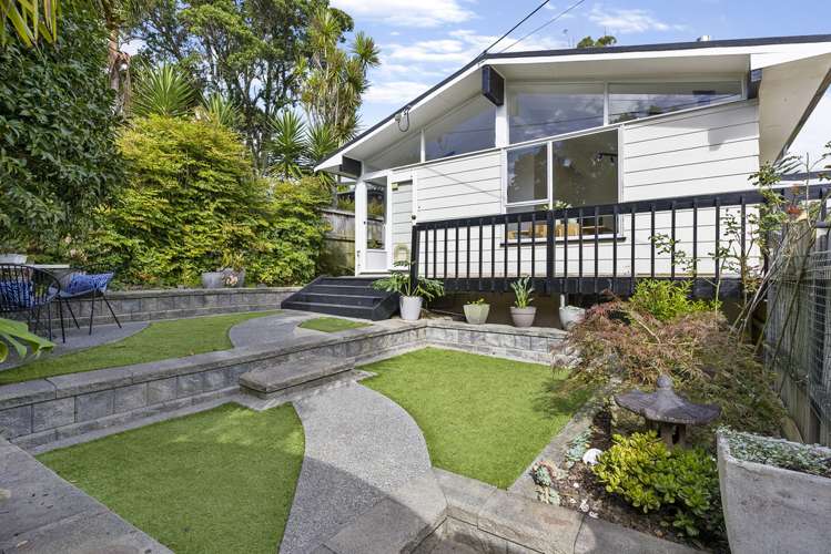 86 Aeroview Drive Beach Haven_19