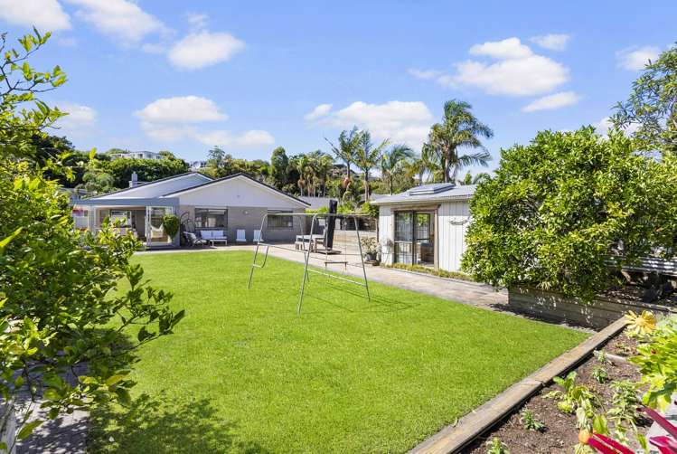 35 The Circle Manly_21