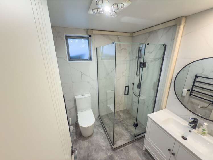 70 Hughs Way Flat Bush_7